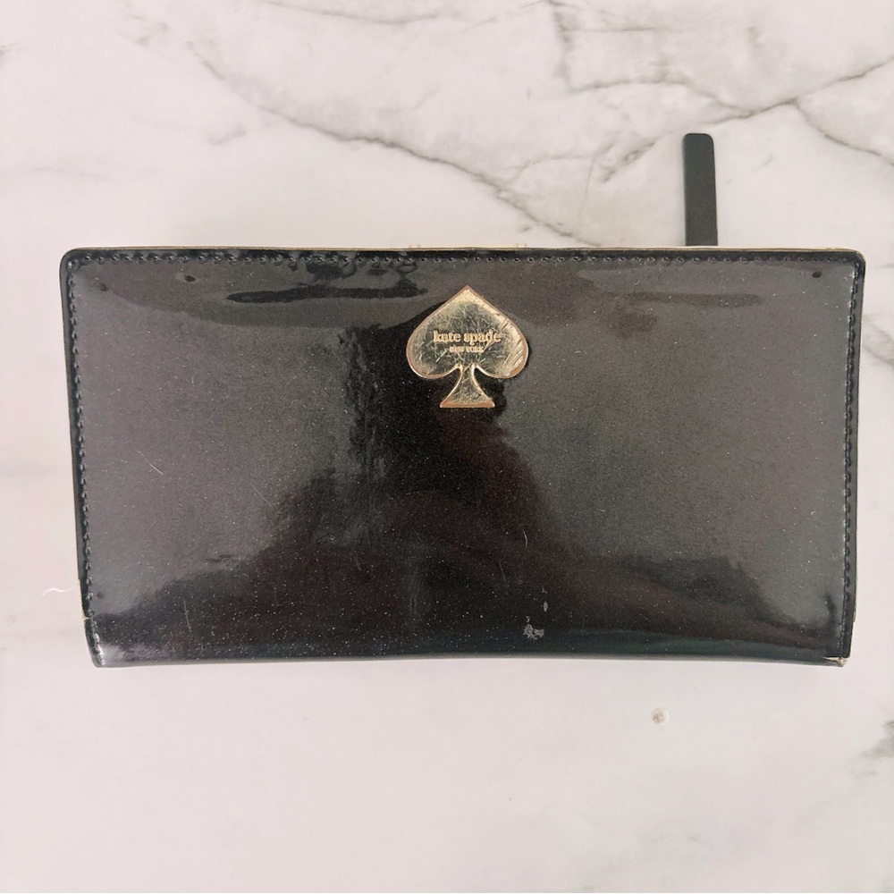 Kate Spade Glossy‎ Black Patent Leather Shimmery Bi-Fold Long Wallet